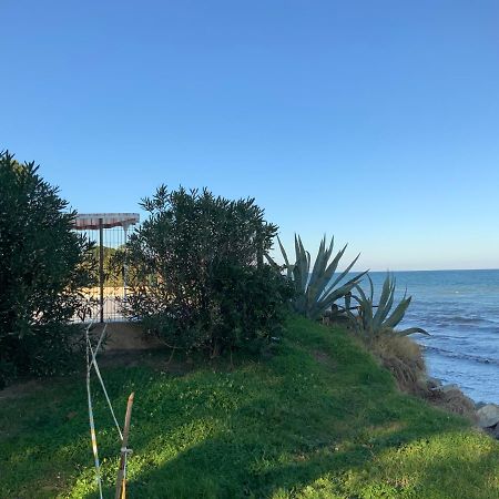 Studio Bord De Mer Santa-Lucia-di-Moriani Esterno foto